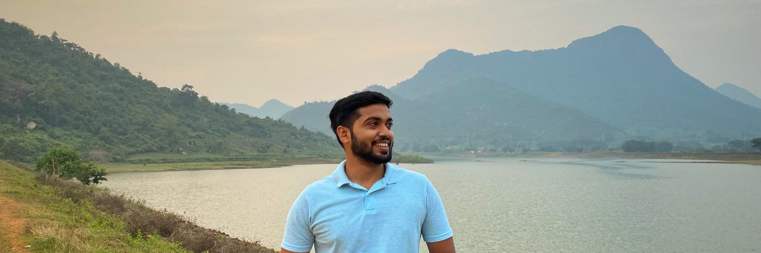 sach210127's profile banner image