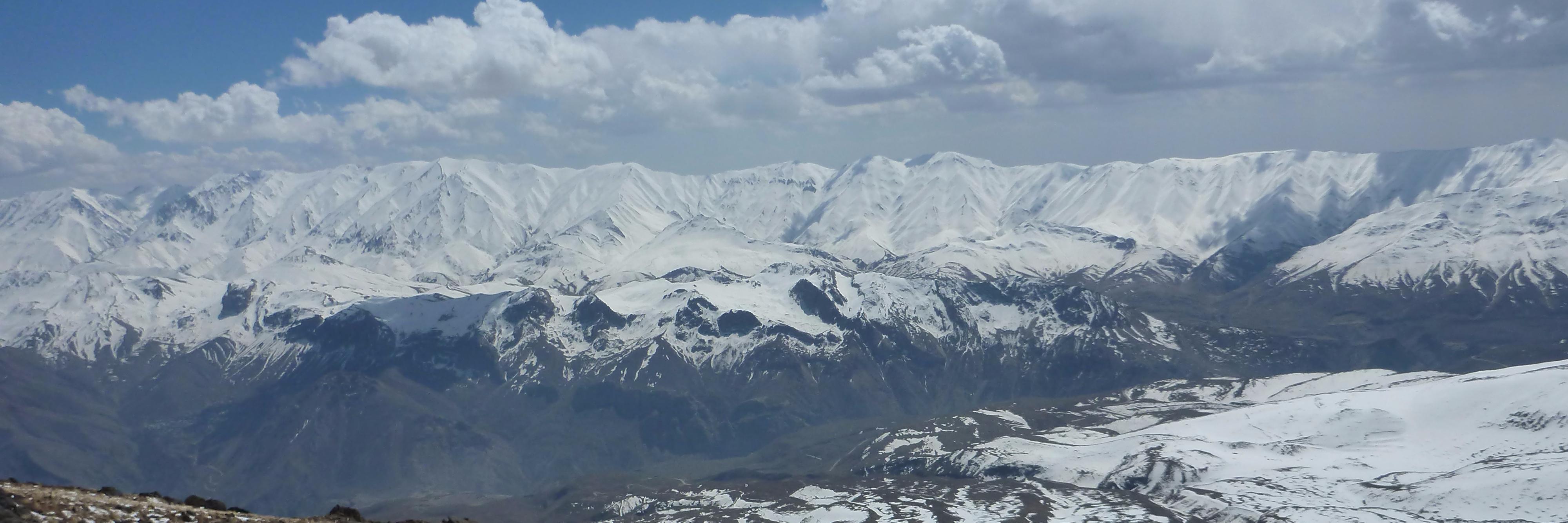 PersianPursuits's profile banner image