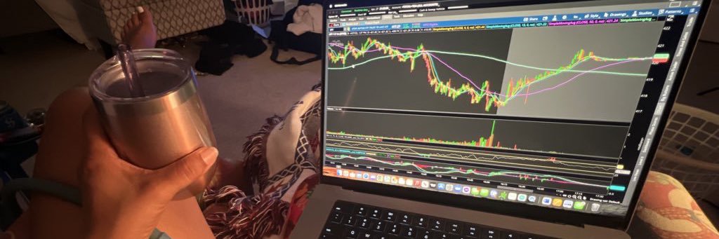 itskaylaskorner's profile banner image