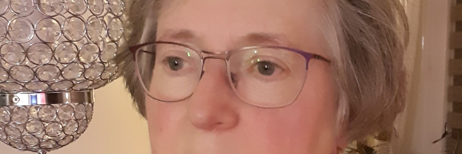 Carla V banner