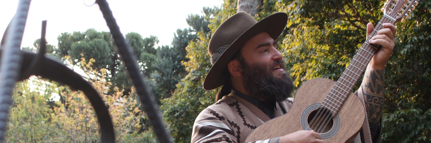 AriFrello's profile banner image