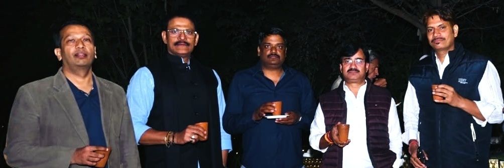 Yogenpandit's profile banner image