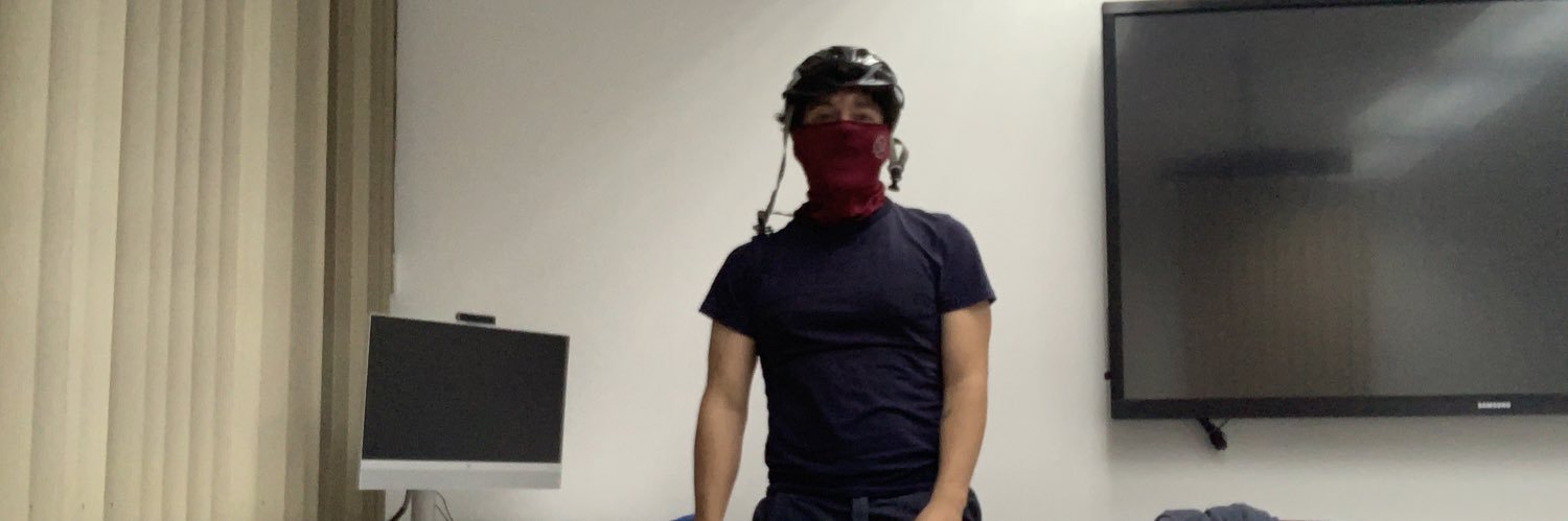 pants3333's profile banner image
