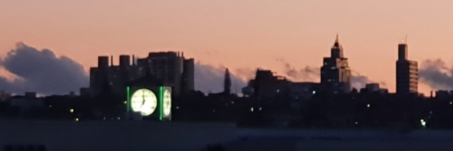 maxinistro's profile banner image