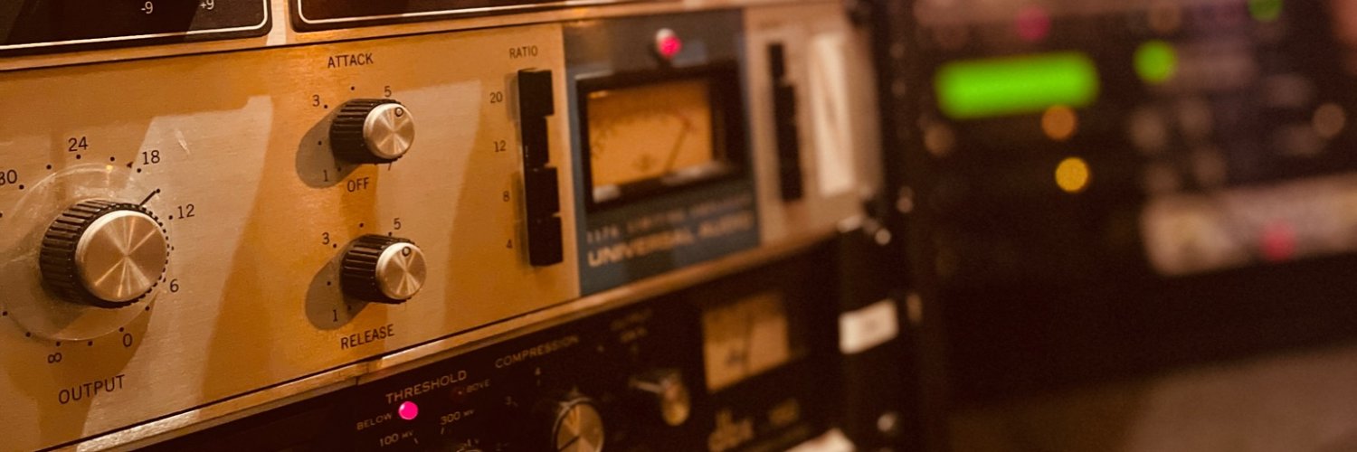 TheRetroLab's profile banner image
