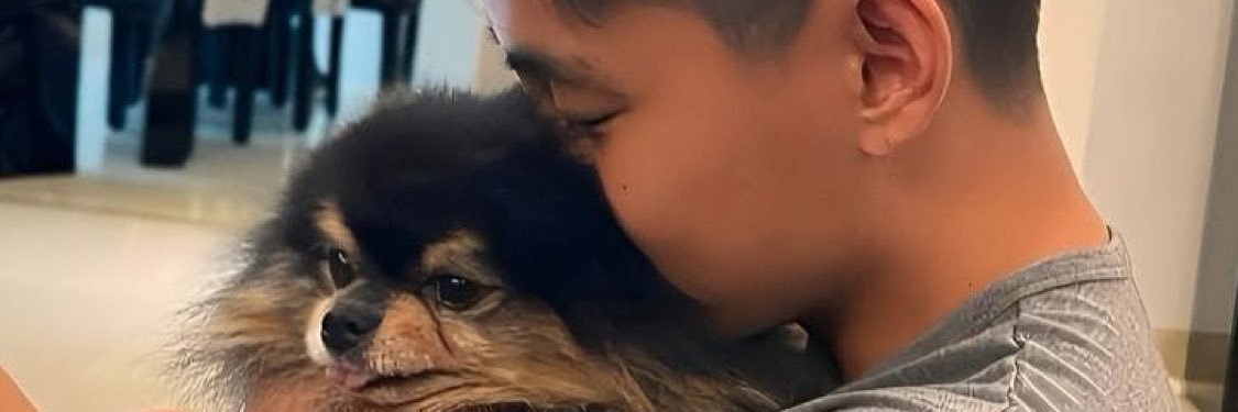 haniaapril's profile banner image