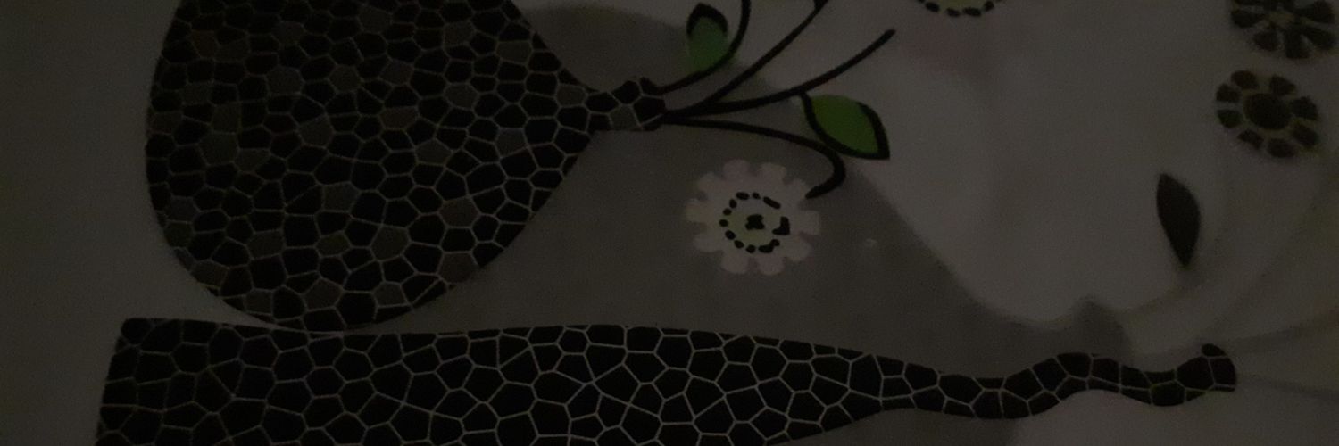 larulos321's profile banner image
