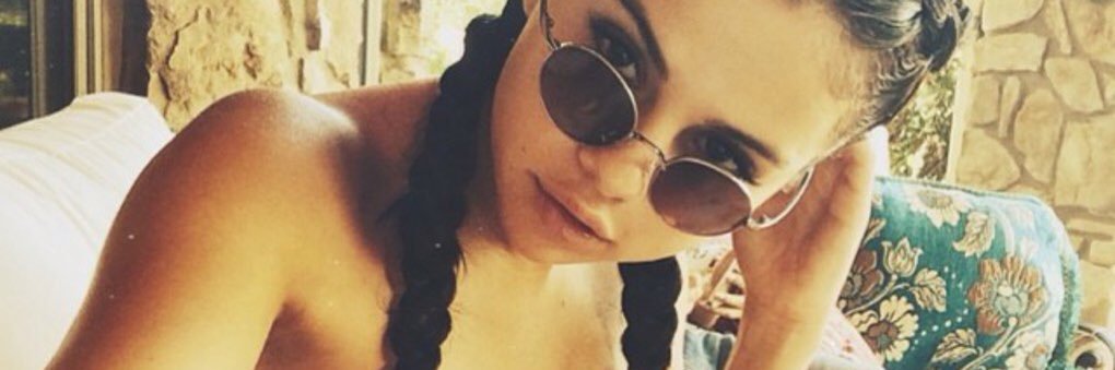 QueenOf_Bitch_'s profile banner image