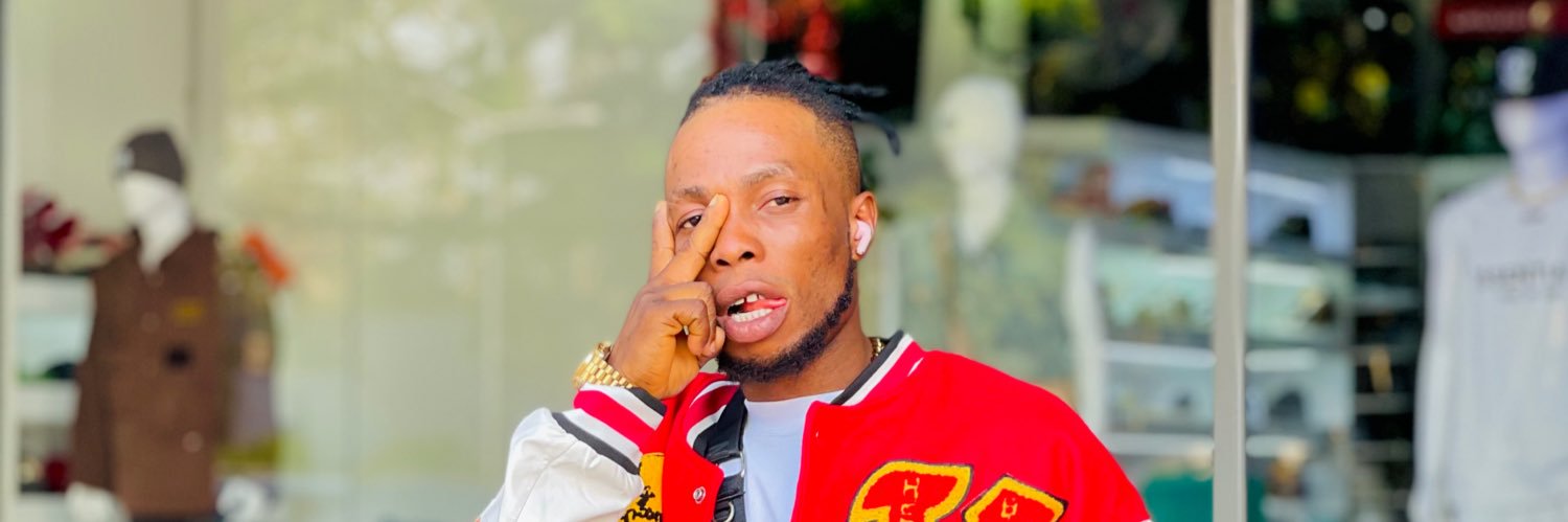 talk2razzy's profile banner image