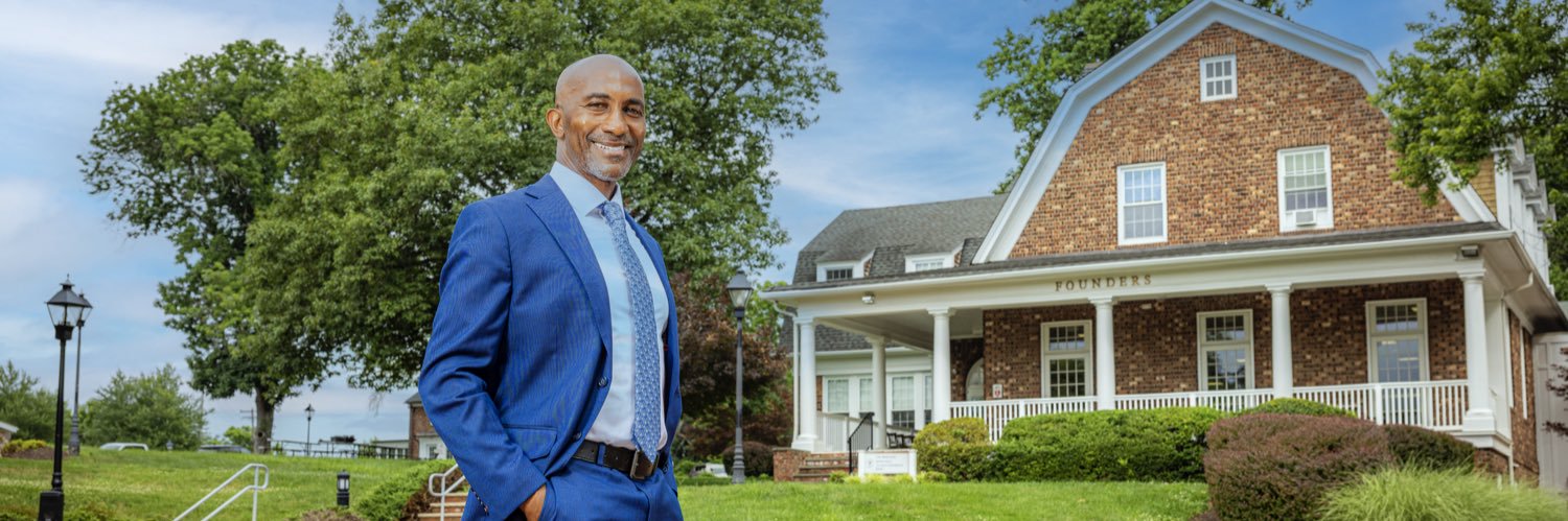 Delvin Dinkins banner