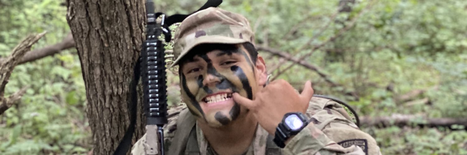 eli_luna72's profile banner image