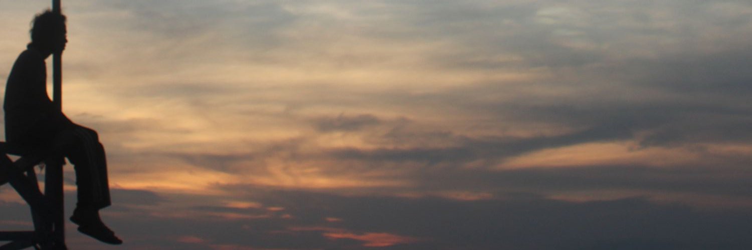 emchamim's profile banner image