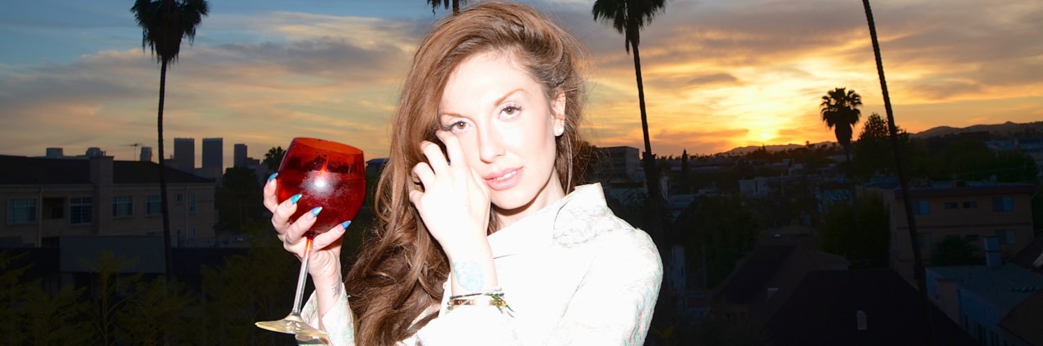 TaraSavelo's profile banner image