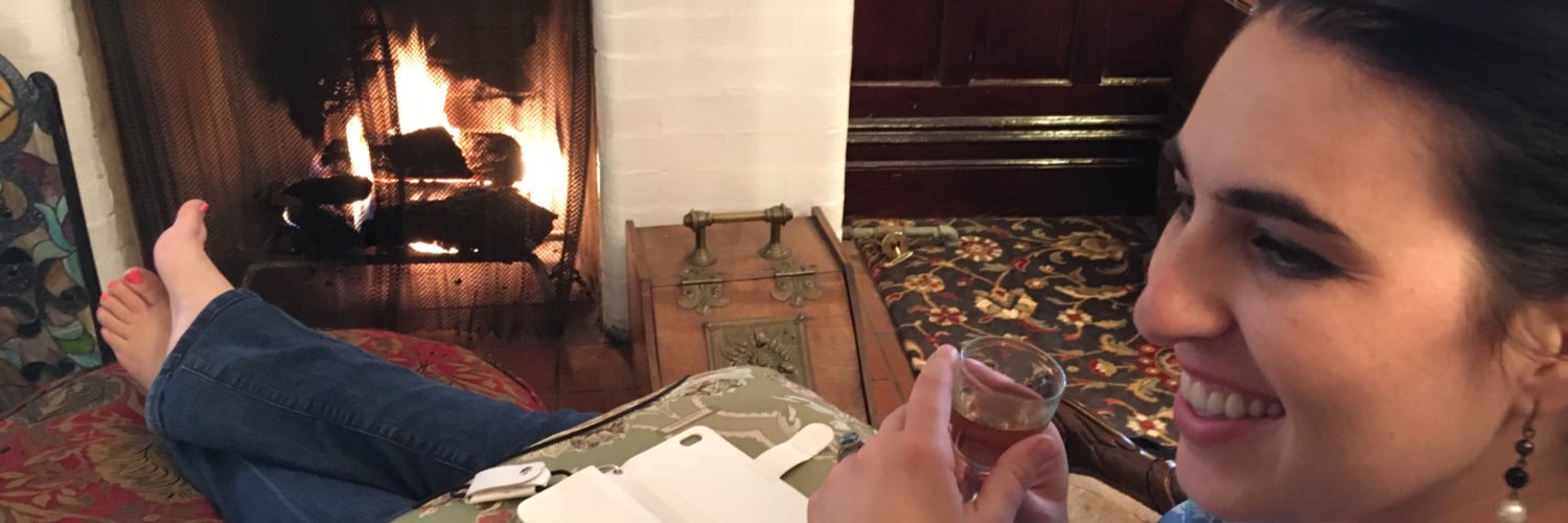 AngieWhoPlans's profile banner image