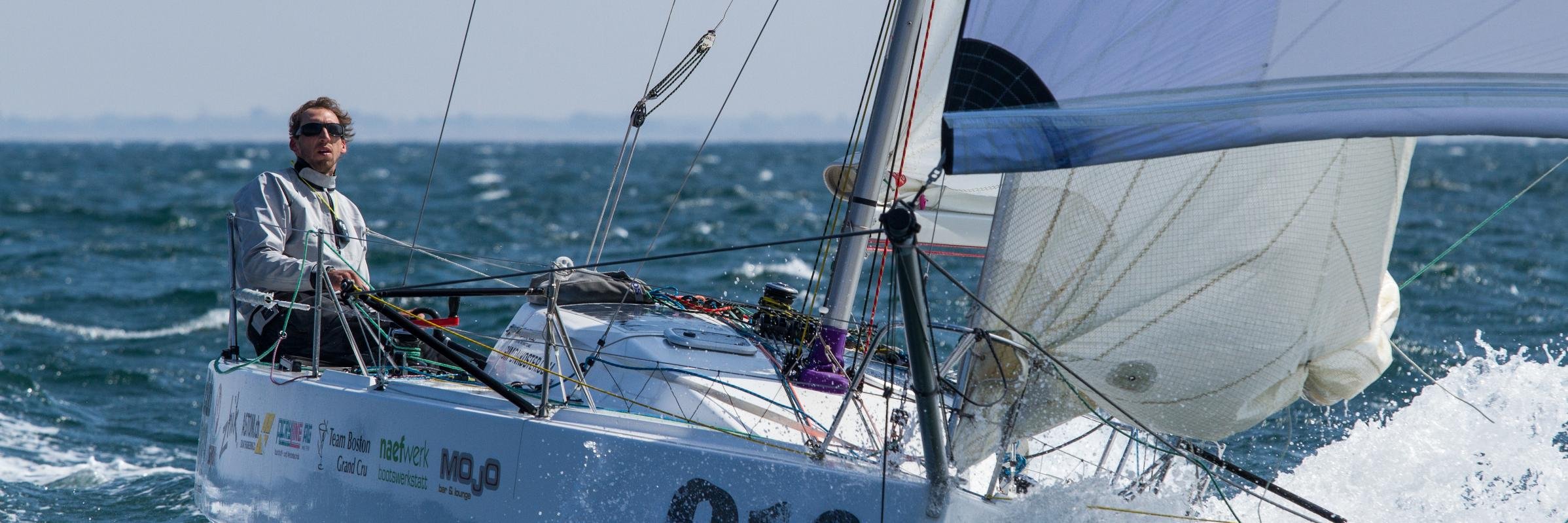 Simon koster banner