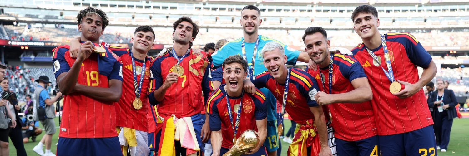 Emi247_FCB's profile banner image