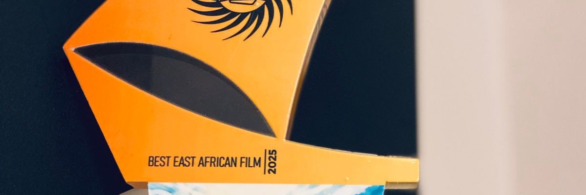 teddydow's profile banner image