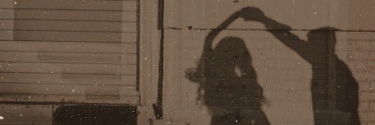 alejaaandra's profile banner image