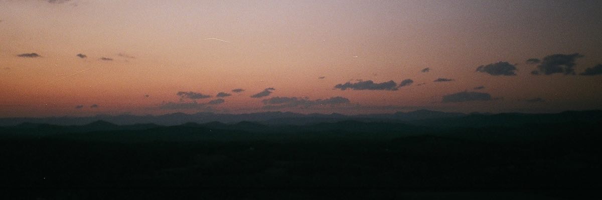 yea's banner