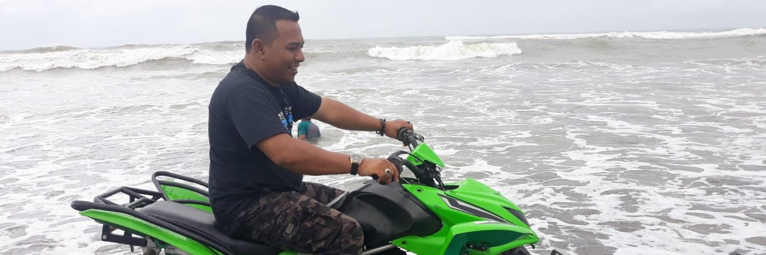 dwiandi157's profile banner image