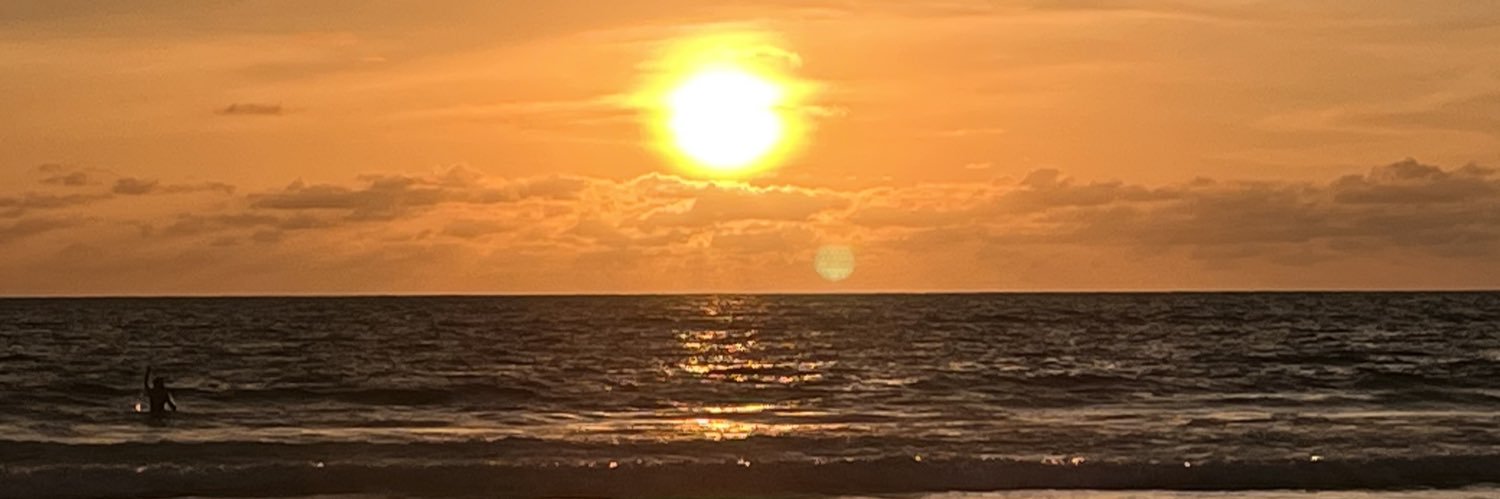 pieceof_may's profile banner image