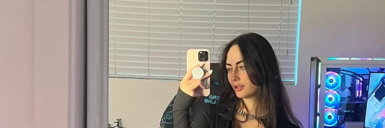 lillyalcot12's profile banner image