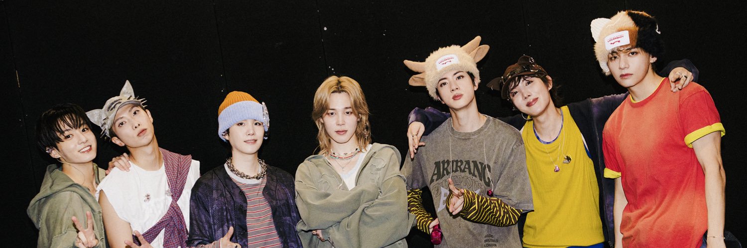 RMKOOLV's profile banner image