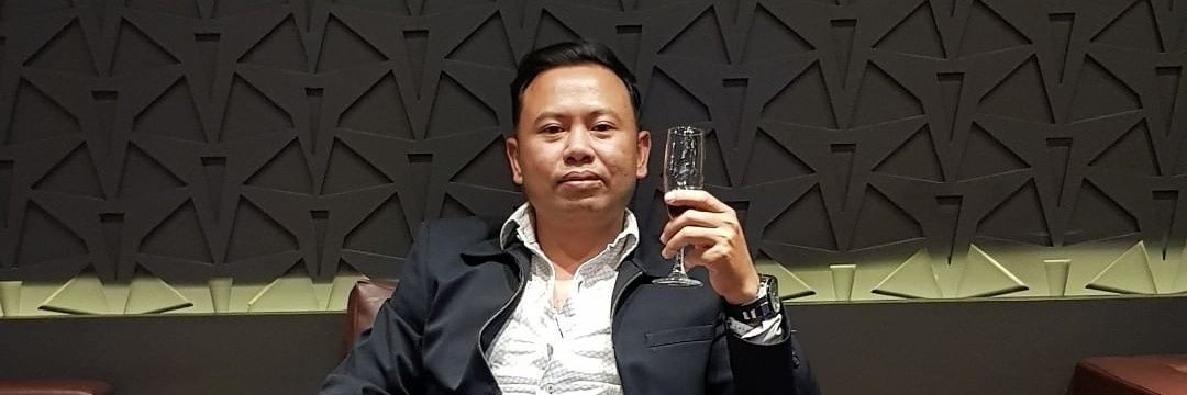 solayheng's profile banner image
