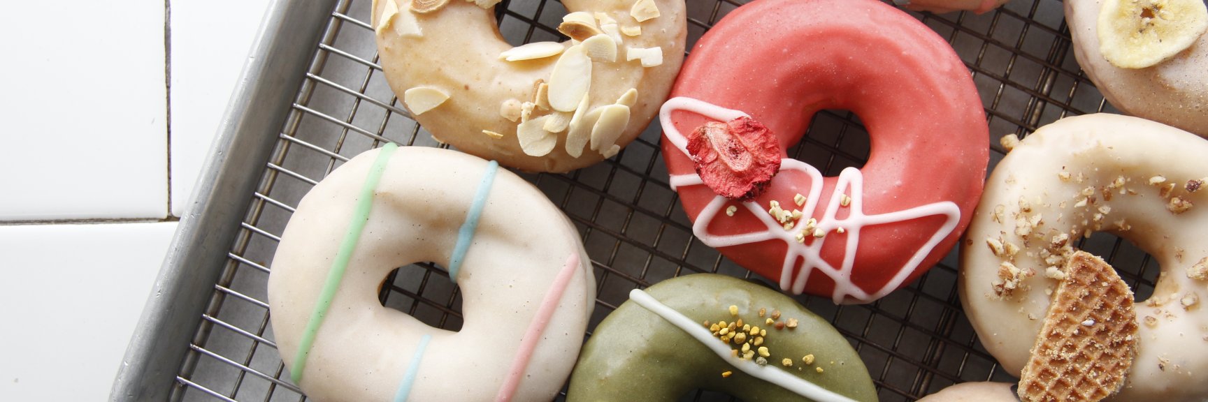 Underwest Donuts banner