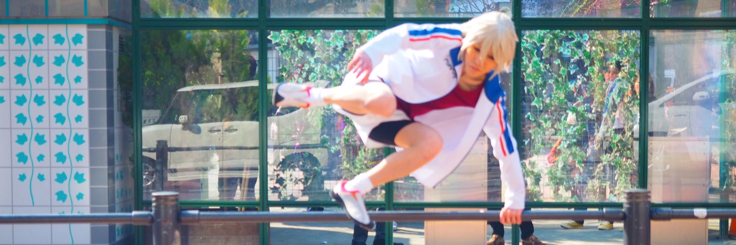 maxtuxe's profile banner image