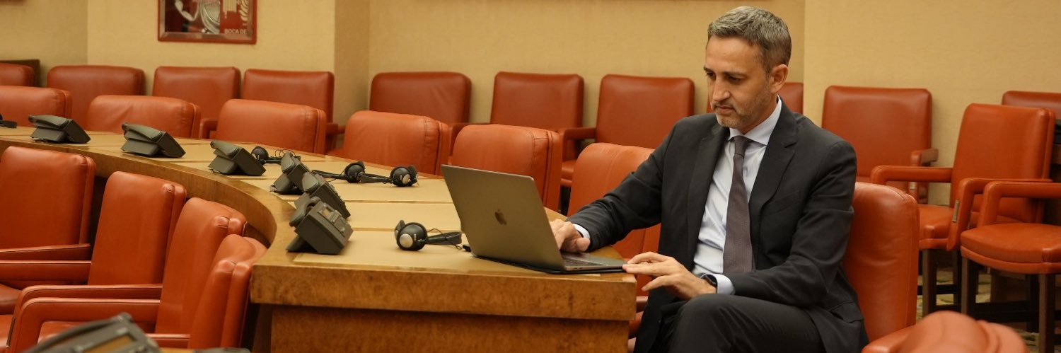 César Sánchez banner