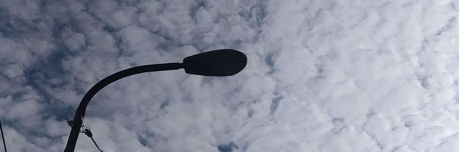 esafeesa's profile banner image