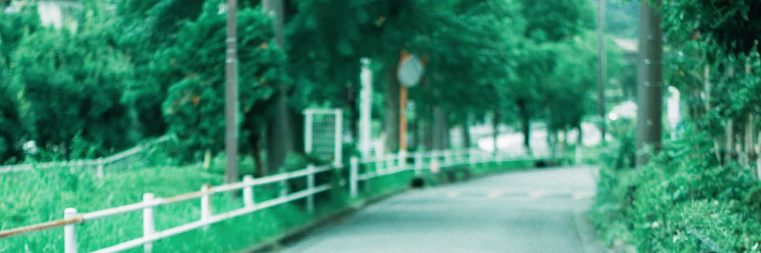 白いベランダ banner