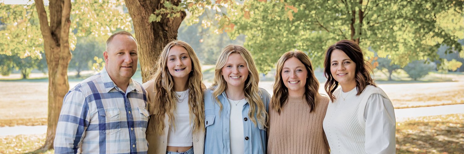 katiebeberniss's profile banner image
