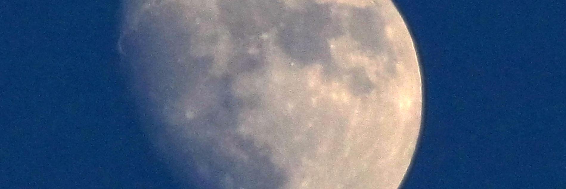 current_moon's profile banner image