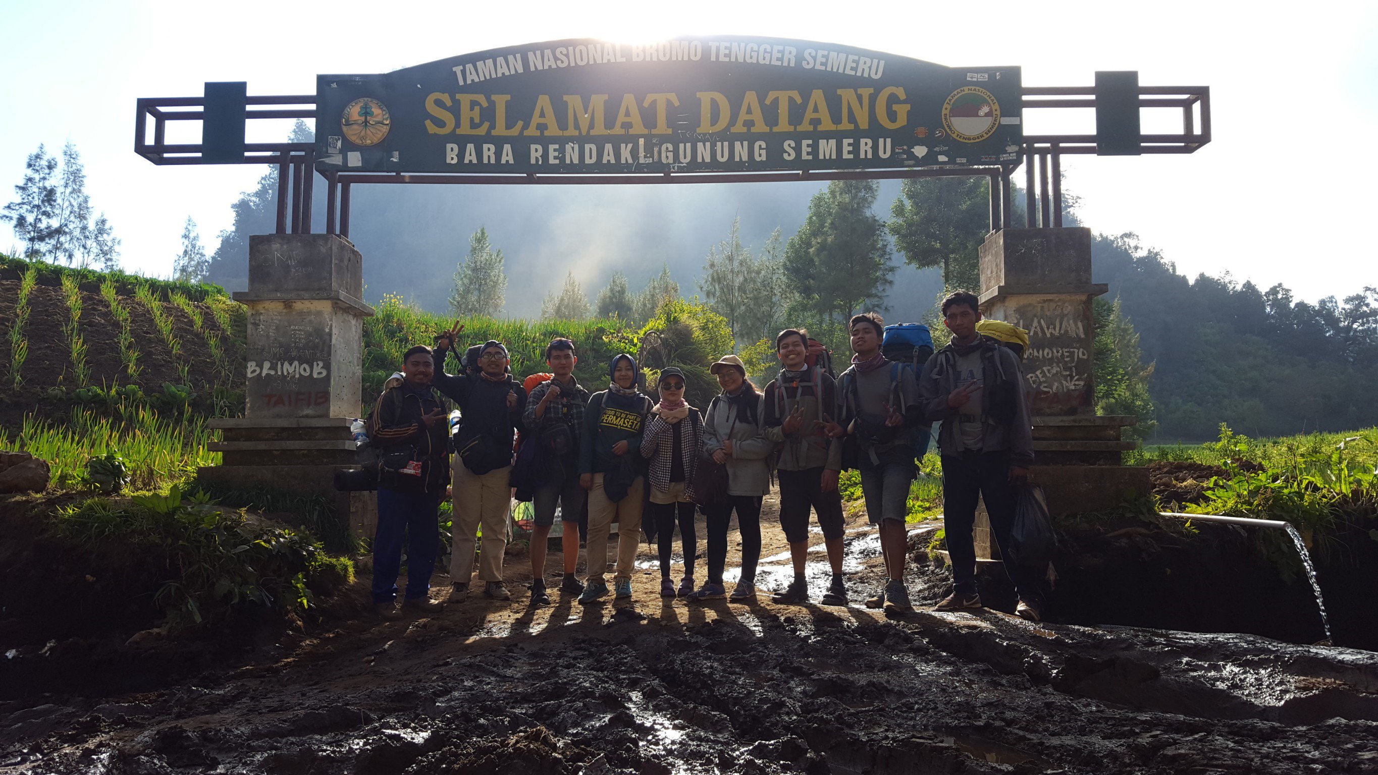 RahmatNFauzi's profile banner image