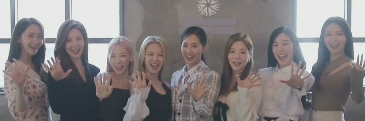 mooshidae's profile banner image