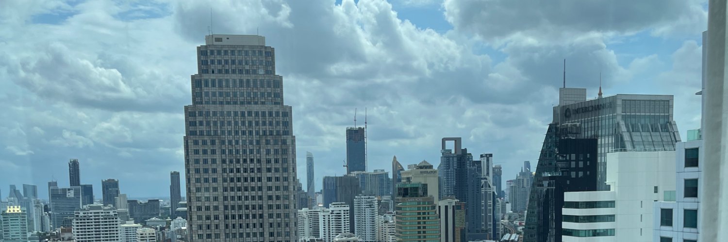 hinsak's profile banner image