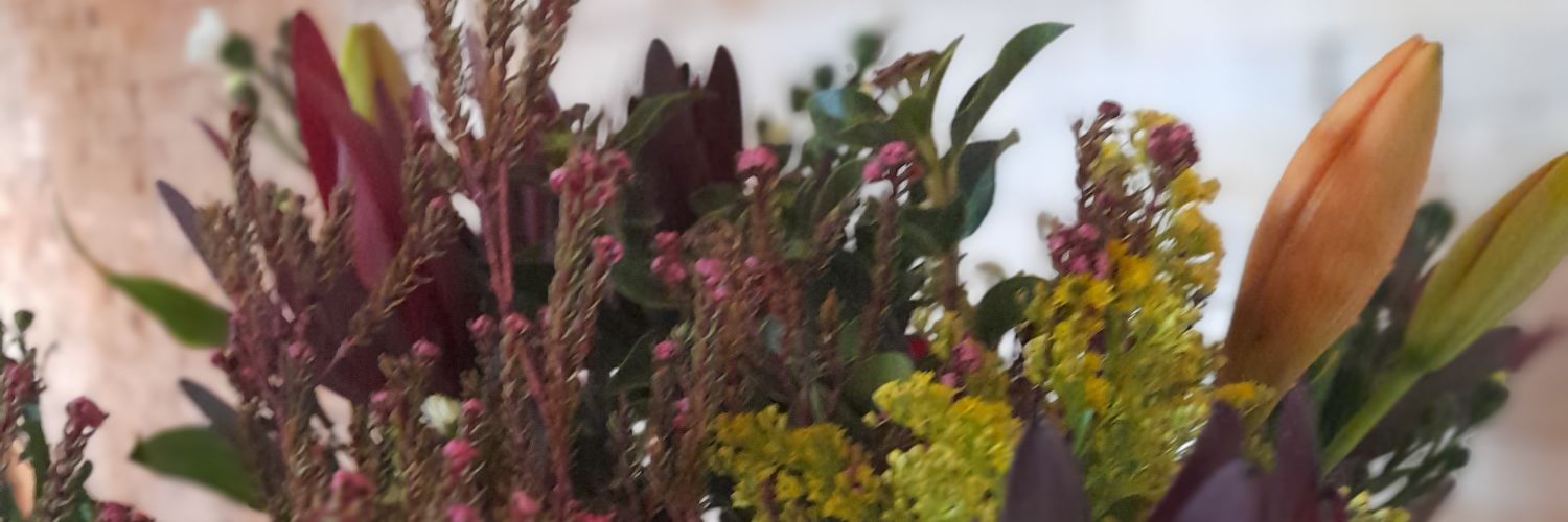 gugulethup_'s profile banner image