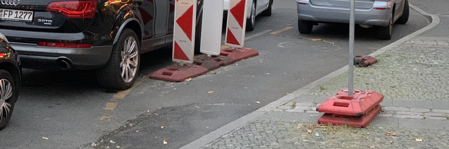 plain vanilla banner