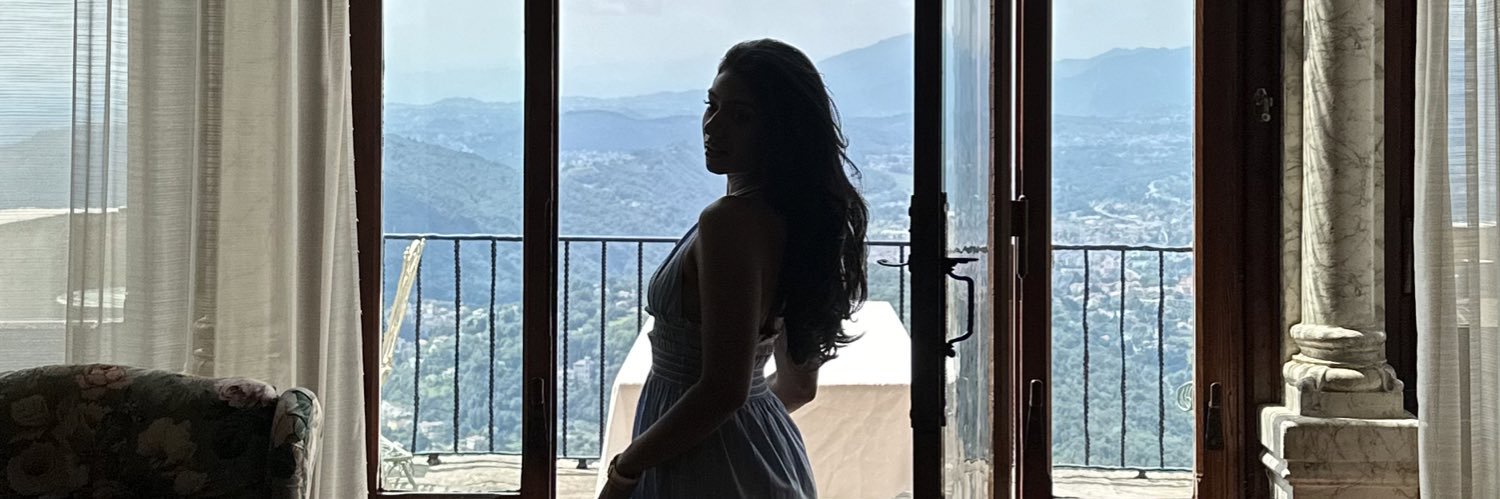 alishaemody's profile banner image