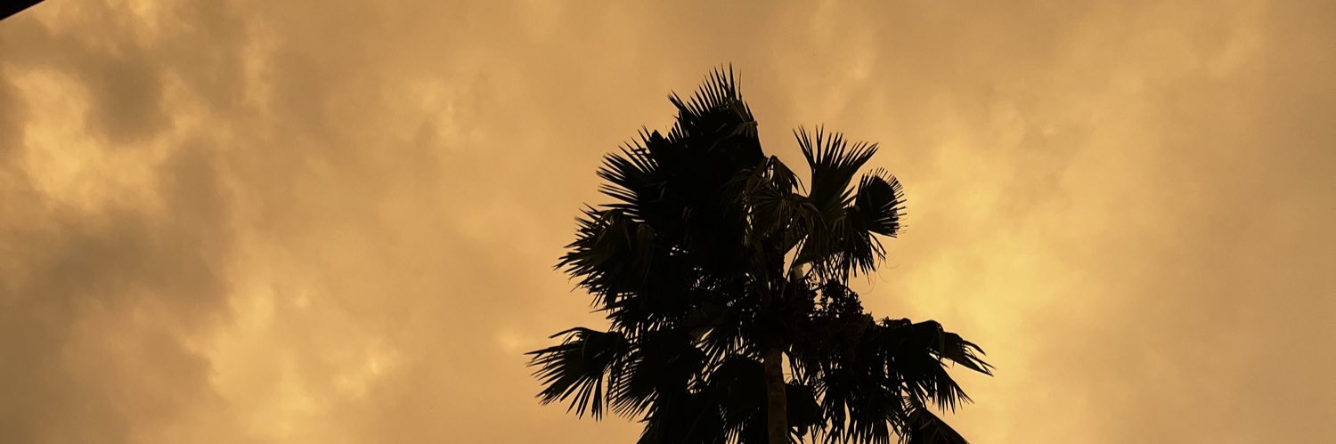 helloEloi's profile banner image