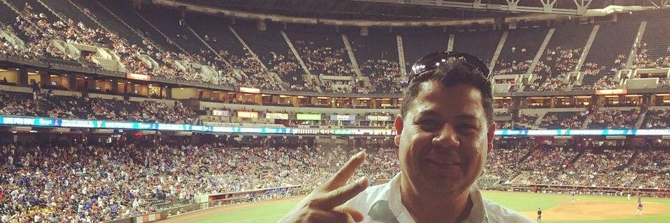 El Hector Córdova banner
