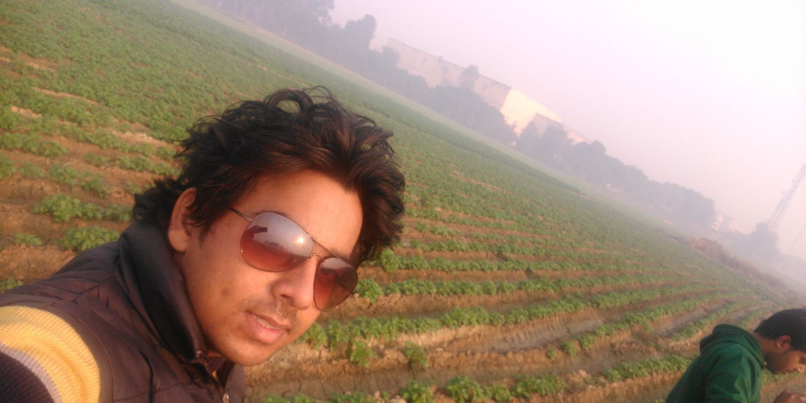 stshishank's profile banner image