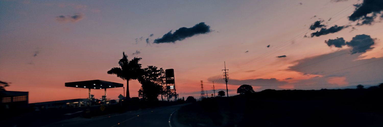 saturnoooo_v's profile banner image