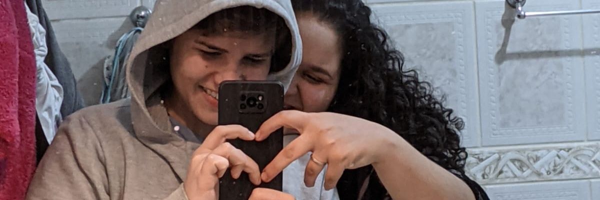 mneevess's profile banner image