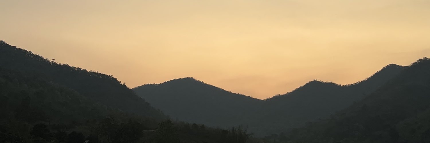 nttndst's profile banner image