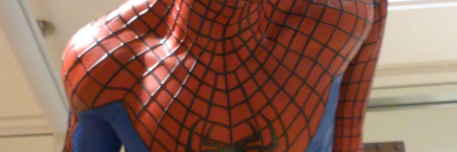 iy2222's profile banner image