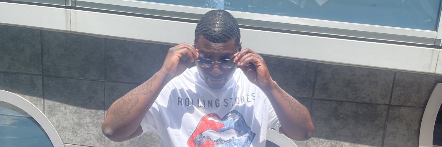 steve_roseeee's profile banner image