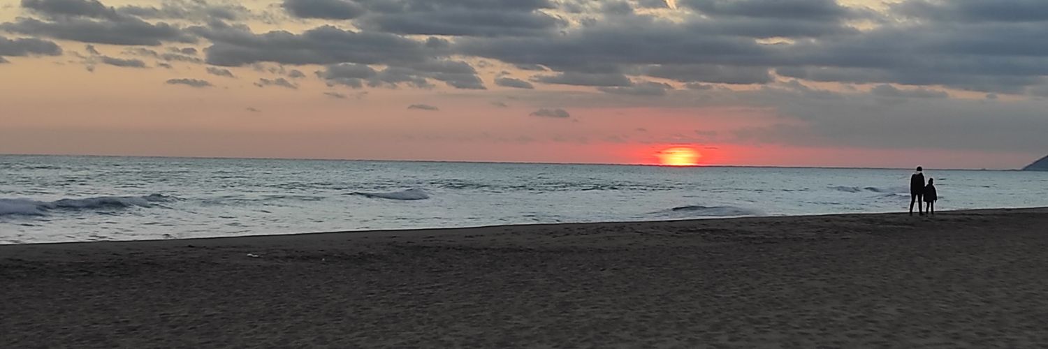 raquelrcde's profile banner image
